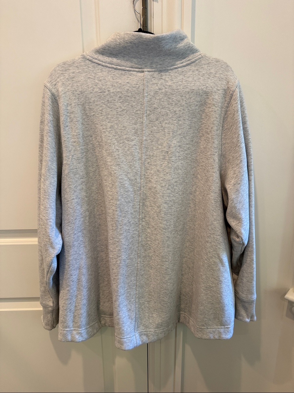 Athleta Cozy Karma II Twist Neck Swaetshirt Size 2X Heather Gray - Picture 2 of 6
